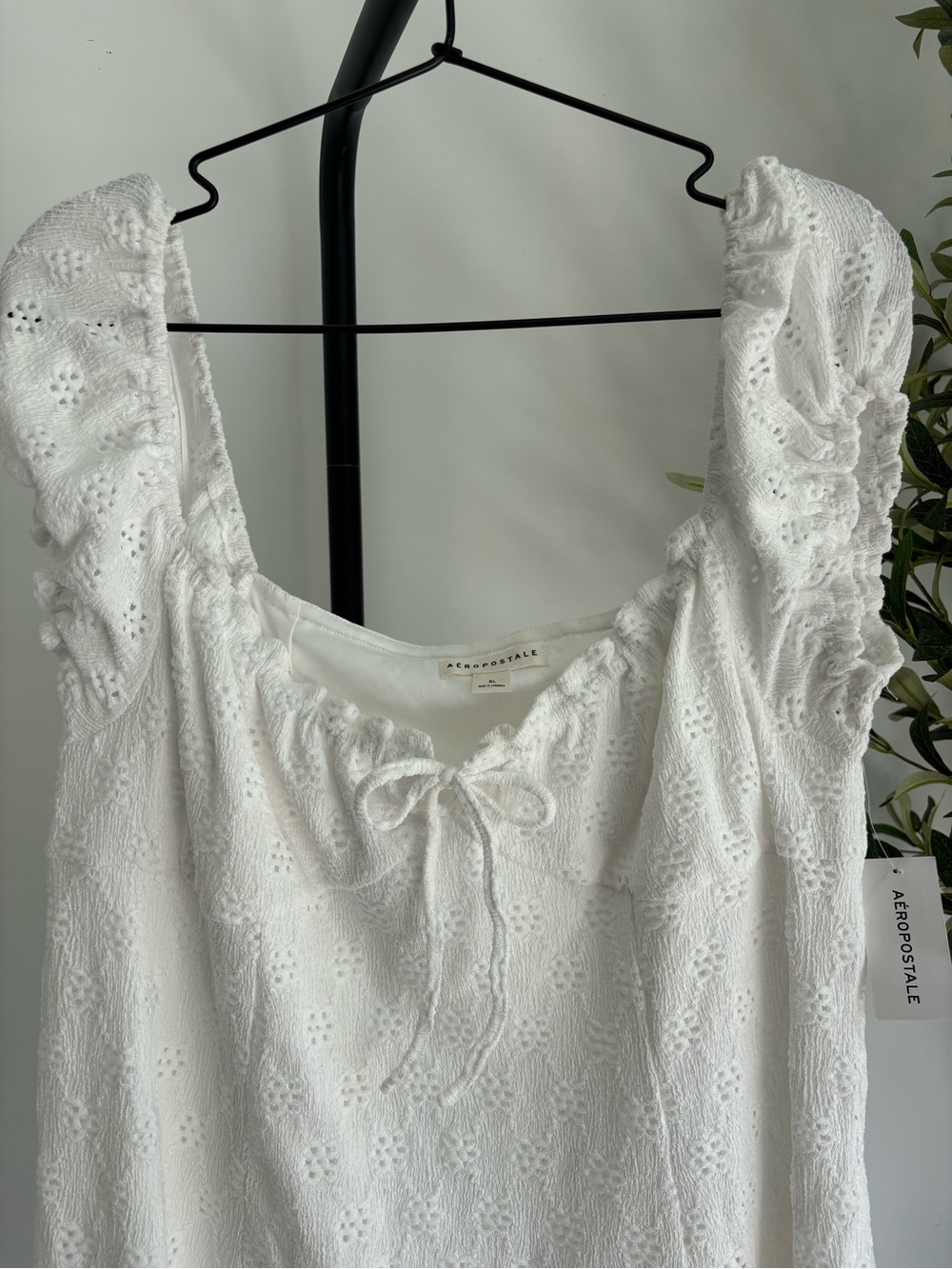 • [Aeropostale] Eyelet Mini Dress • - Picture 2 of 9